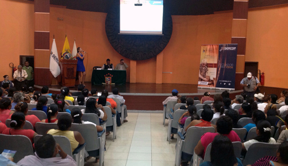 Ciudad de Milagro asistieron cerca de 300 artesanos Ciudad de Milagro asistieron cerca de 300 artesanos